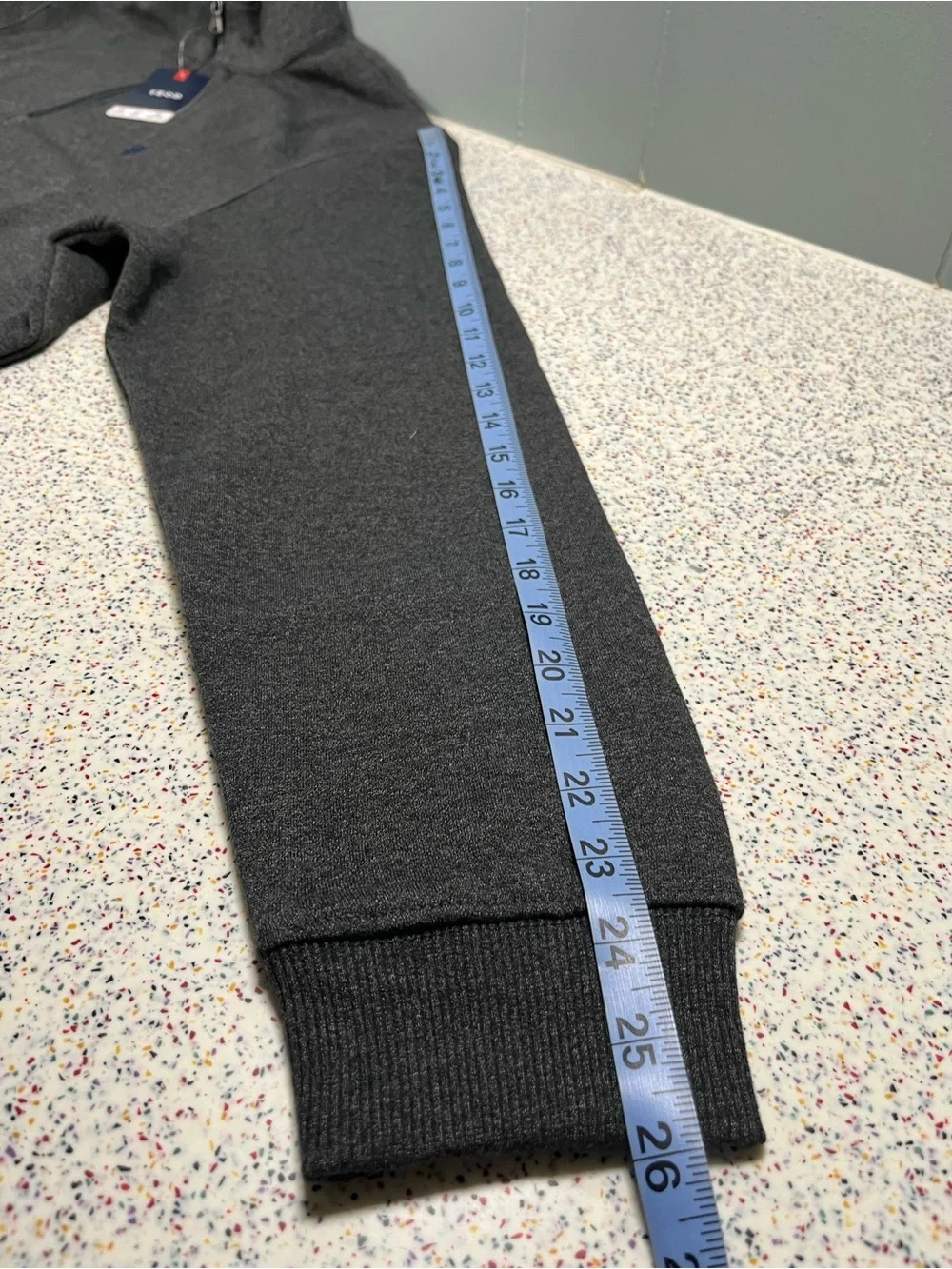 Izod Men’s 1/4 Zip Pullover Sweater Fleece Lined Mock Neck Carbon Gray Size L